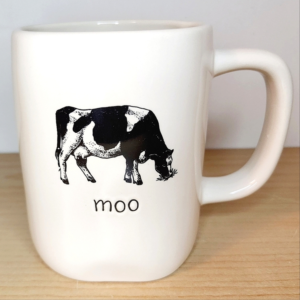 🆕️ Rae Dunn Moo Farmline Mug